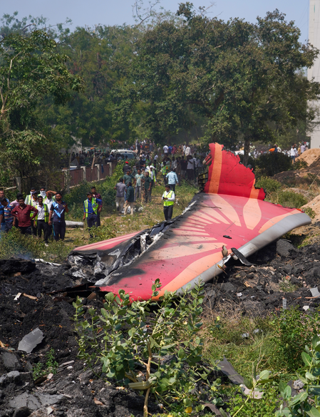 Ahmedabad plane crash: Tata Group will help the families of the dead one crore rupees