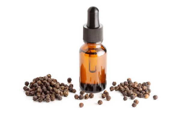 طرق غير متوقعة لاستخدام الفلفل الأسود وزيته في العناية بالمنزل