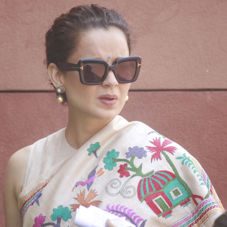 Ahmedabad -aircraft crash: From Kangana Ranaut to Akshay Kumar expressed celebs sadly