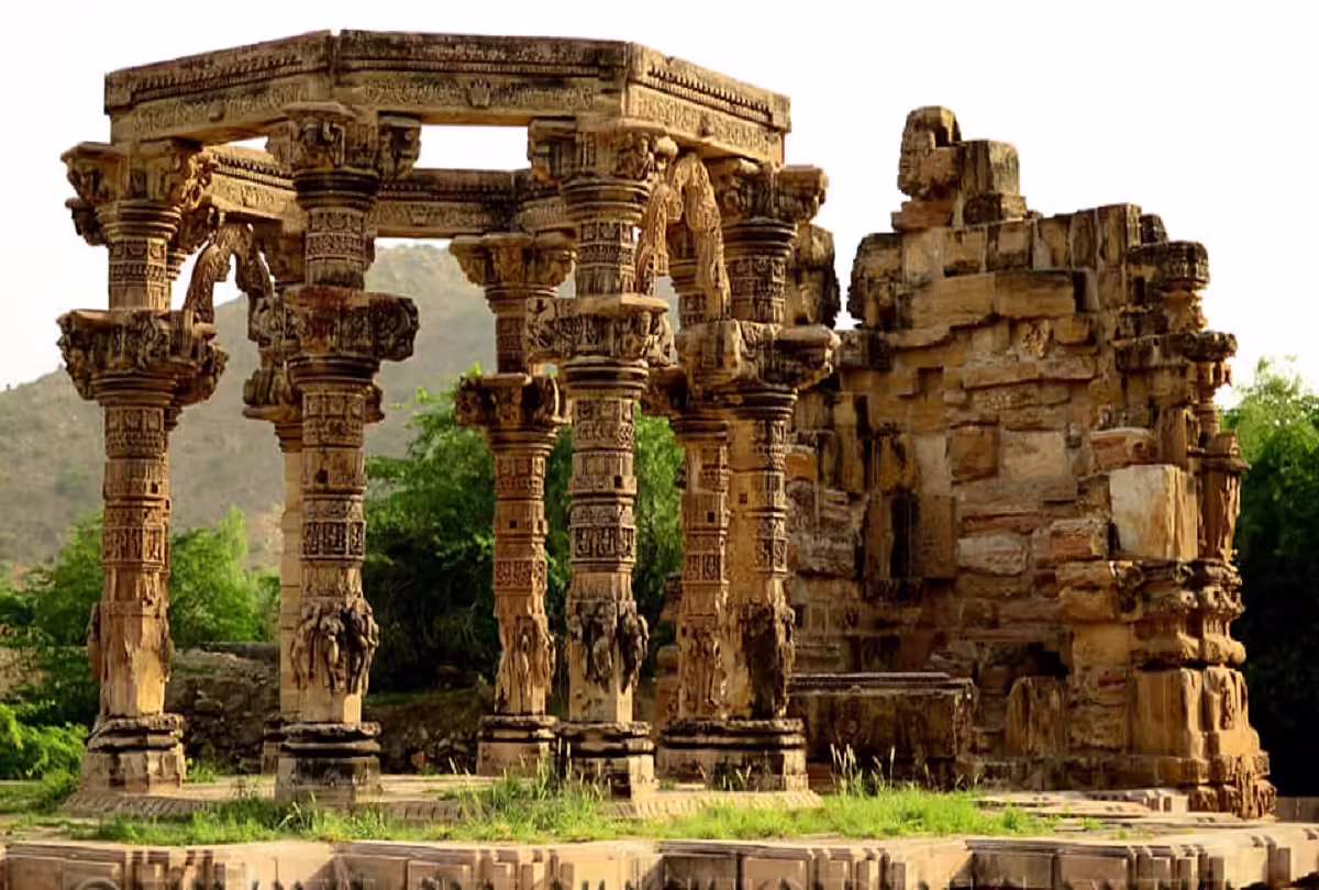Such a mysterious temple of Rajasthan where punishment is given by crime, independent justice