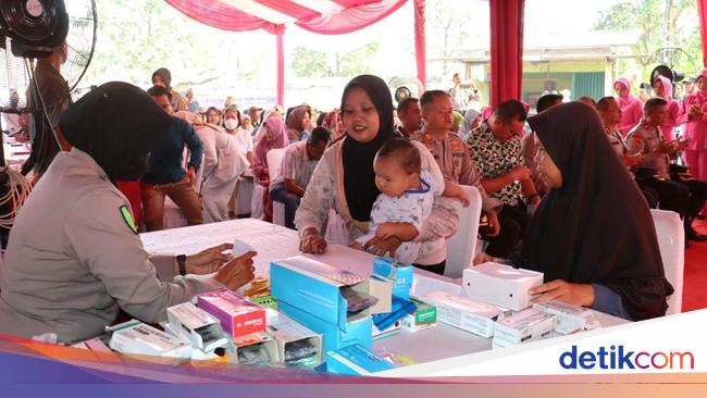 DepOK -Polis Station has free health controls for Cipayung TPA residents