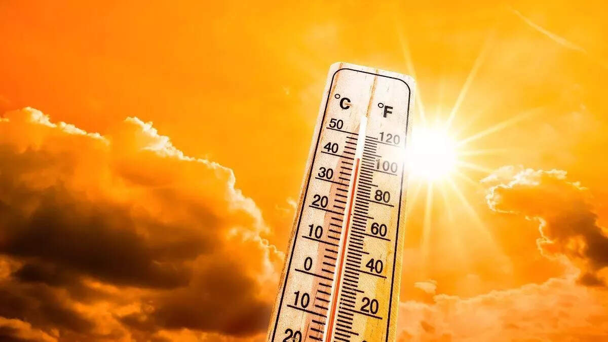 Five dead in different places in Kanpur, fear of heat stroke