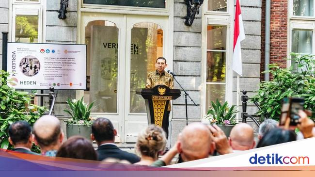 Open the past-heden exhibition, menbud promotes ri art education