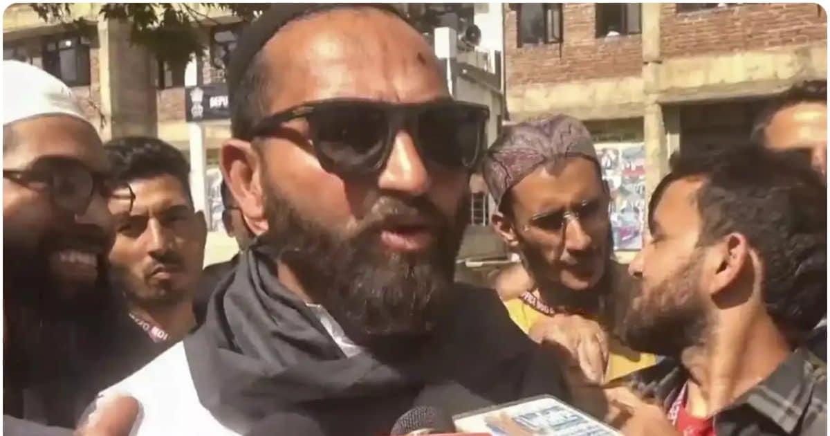 Jammu and Kashmir: ‘Mild’ Shock for CM Omar Abdullah, Monkey’s only MLA -signed hands