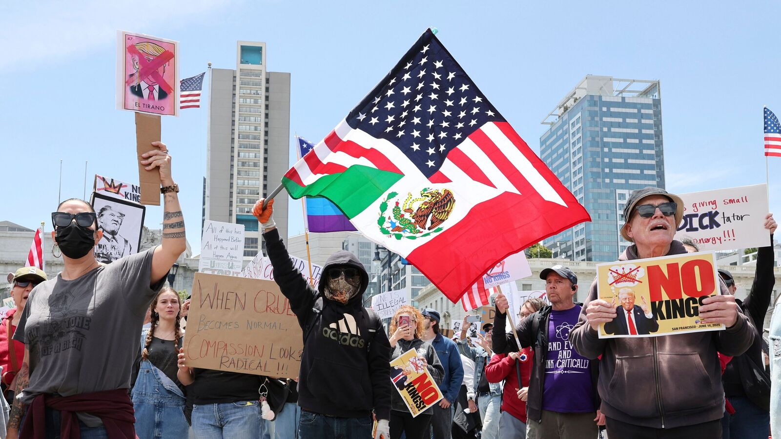 ‘No Kings’ Protest: Anti-Trump protesters crowds in streets, parks and squares across the US | Today news