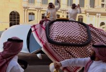 A place in the world where tea is drunk in a golden vessel, and luxury cars run on two wheels