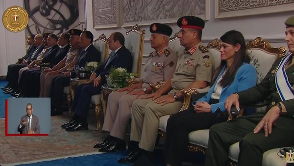 الرئيس-السيسي-يشاهد-فيلمًا-تسجيليلا-حول-الخيل-المصري-الأصيل