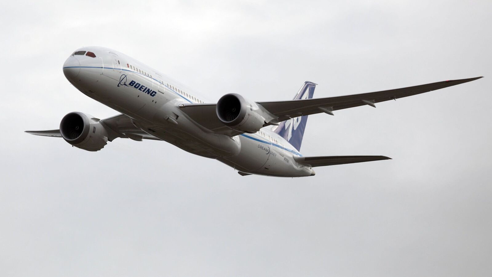 Lufthansa flight after Hyderabad returns to Frankfurt in the air; British Airways Chennai Vlug Lead over Flap Error | Today news
