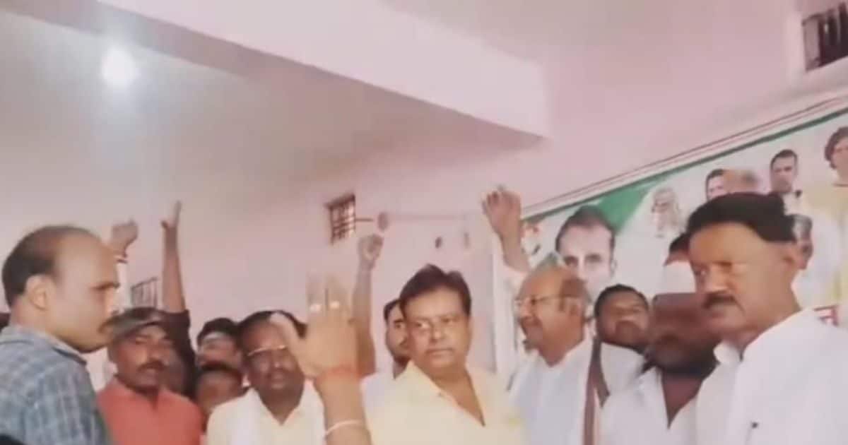 Factionalism came out in the Sagar Congress, rioting before the central observers