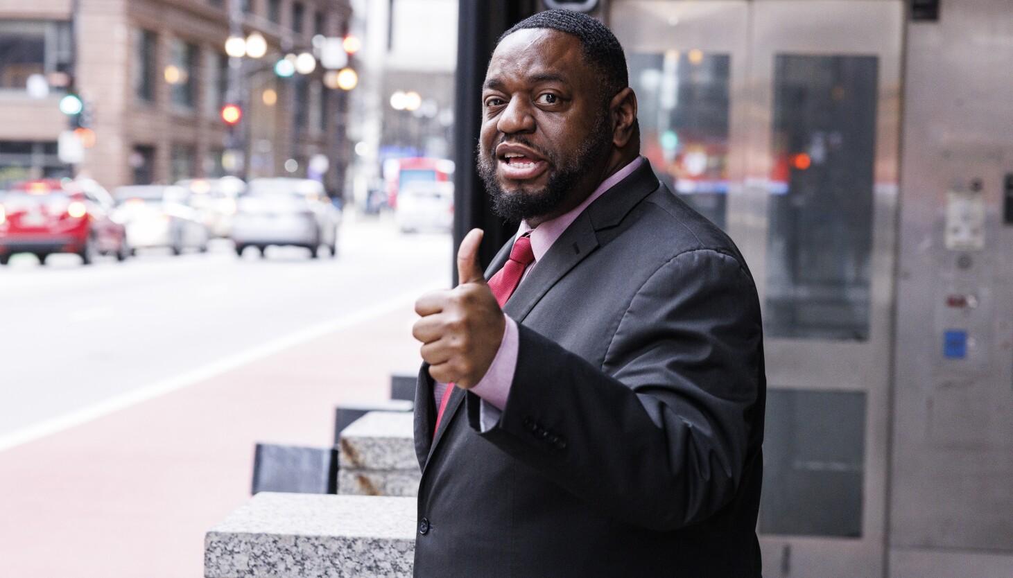 feds-favor-original-trial-for-order-sen.-emil-jones-iii