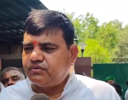 BJP is a blind and unthinking party: Shakti Yadav