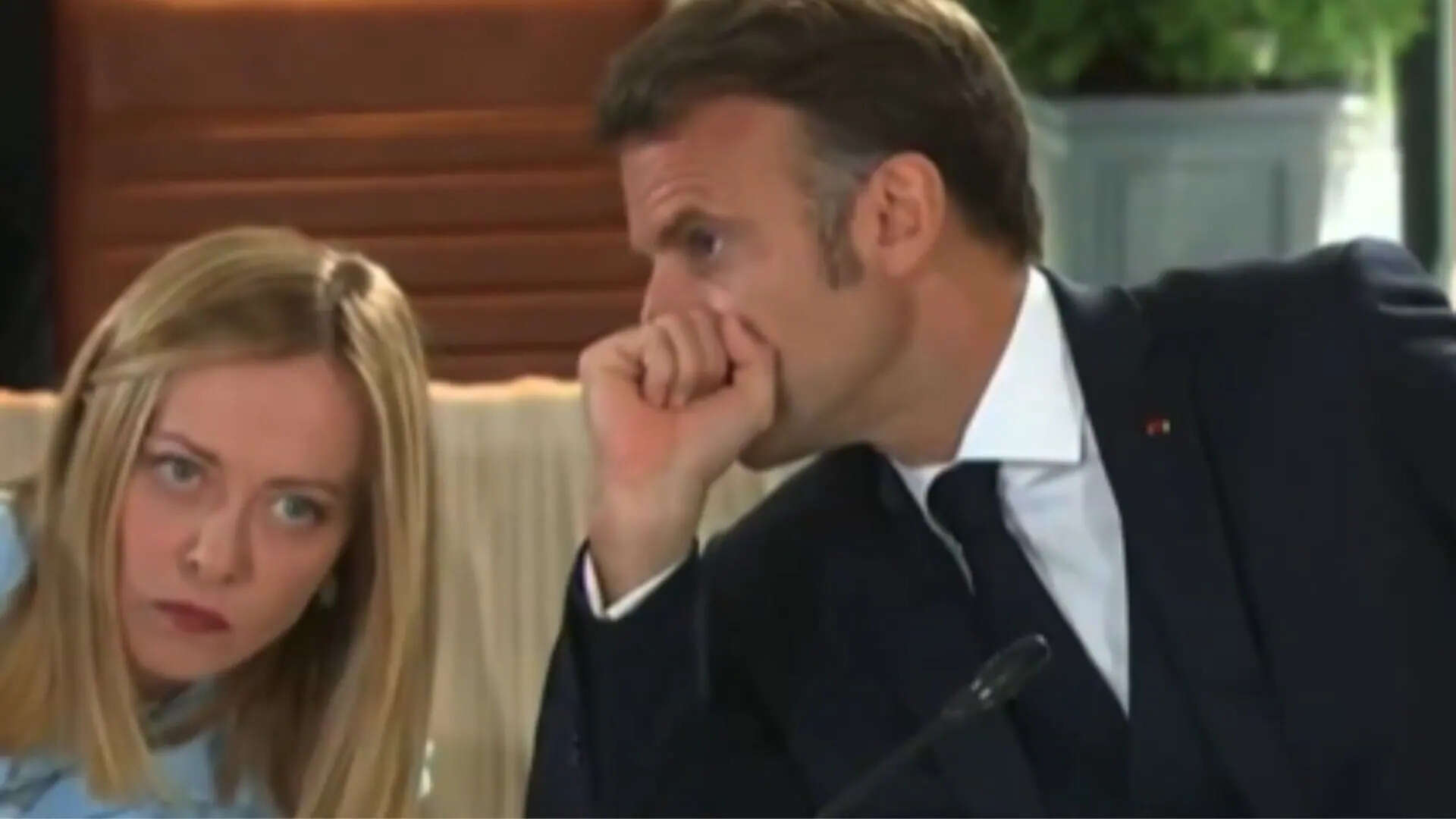 At the G7 summit, President Macron said that Meloni turns his eyes, video viral