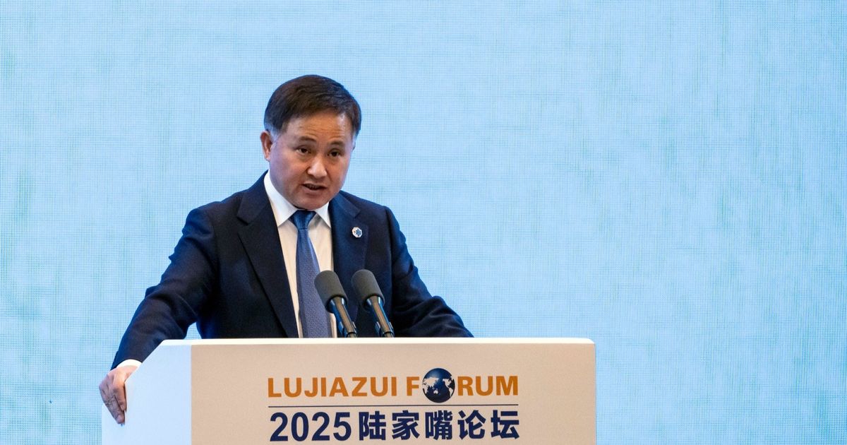 China sees a world in which currencies compete strongly with the decline in the dominance of the dollar