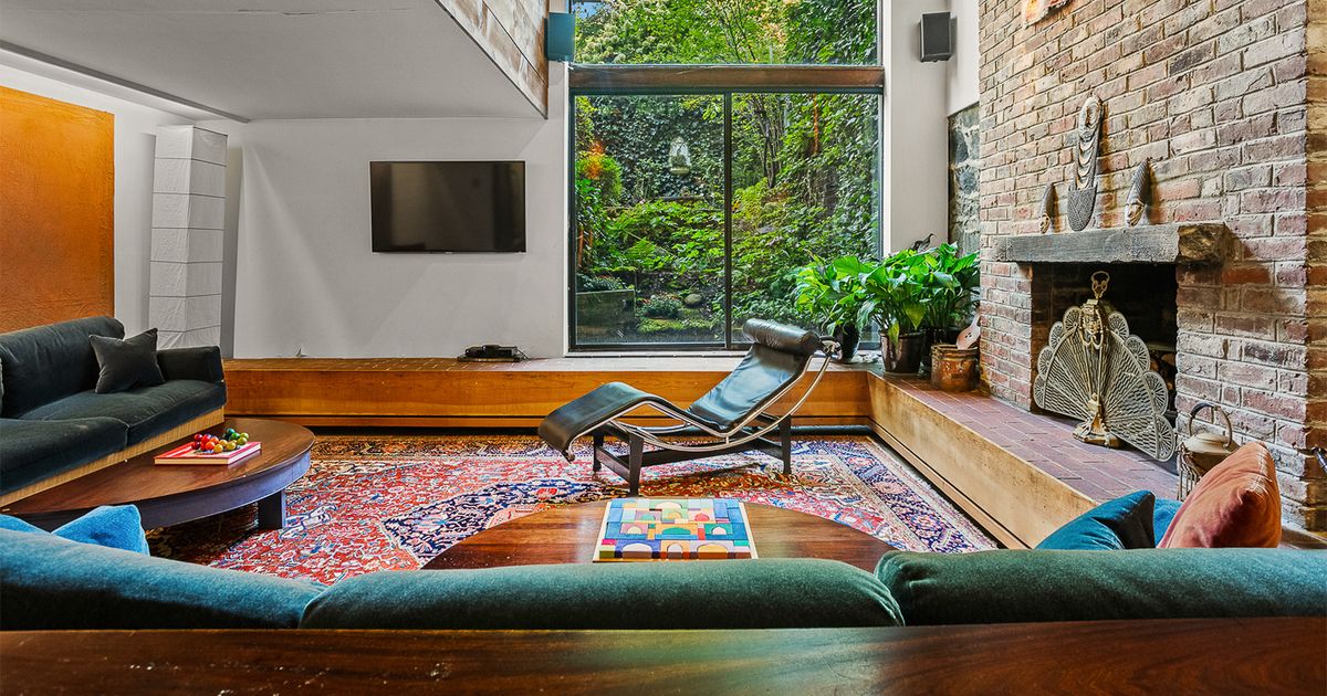 a-country-dwelling-in-brooklyn-heights