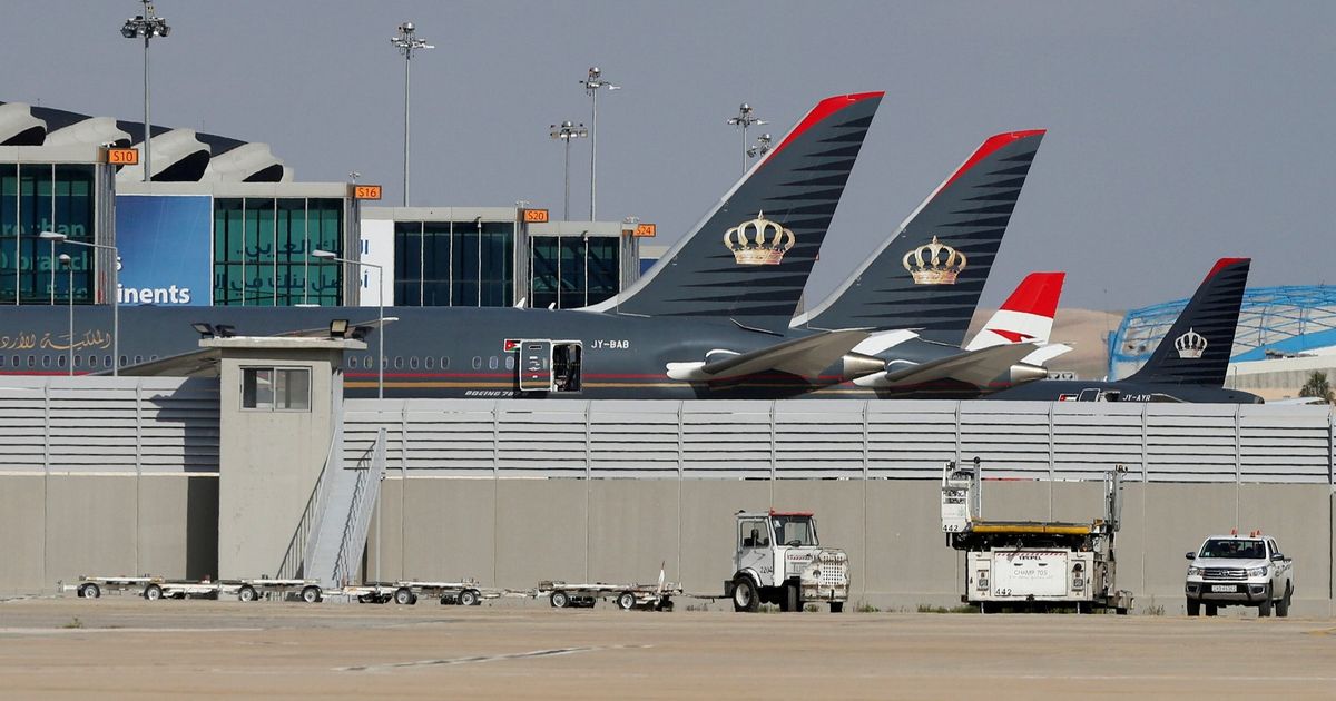 The war in Iran and Israel ends up with the movement of travel in Jordan about half