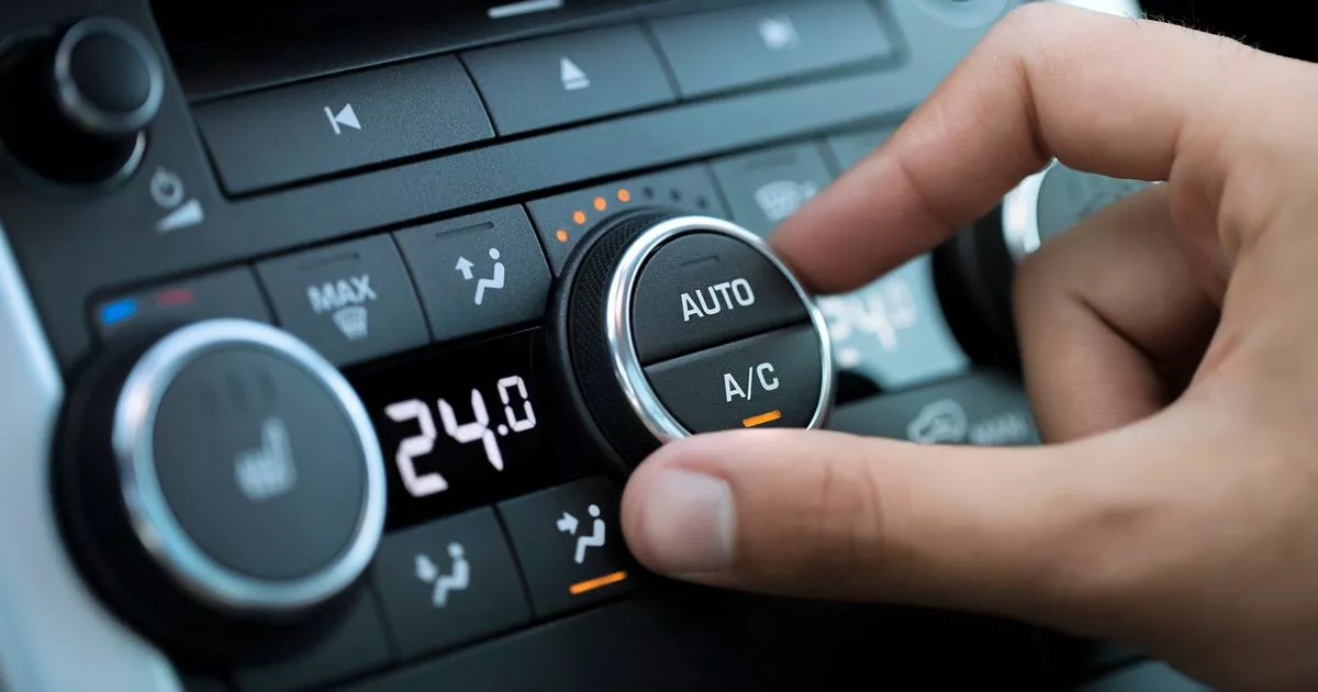 little-identified-button-retains-your-car-coos-on-sizzling-days-–-and-saves-gasoline