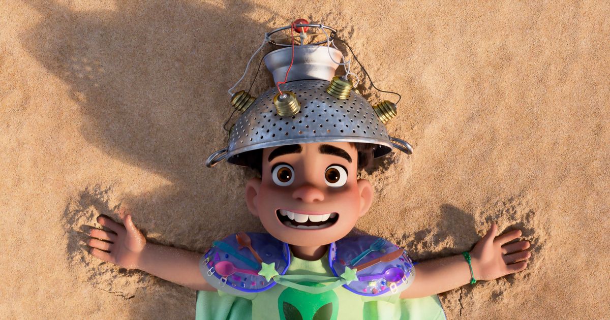 pixar’s-elio-has-distress-getting-out-of-its-secure-head