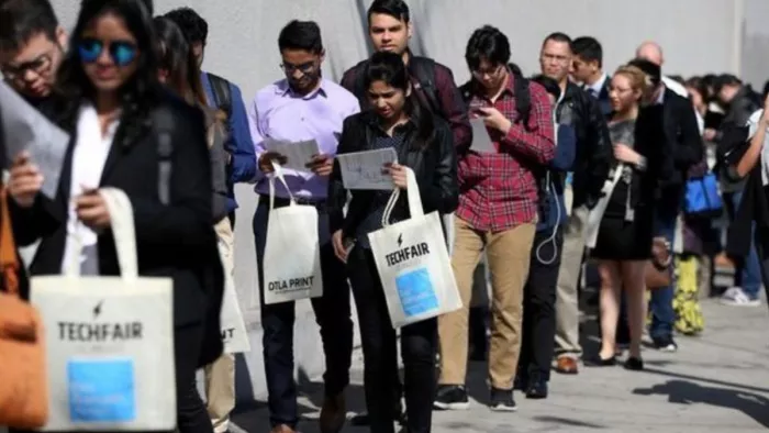 Up News: Chance to work abroad! The demand for youth is increasing in the field of oil and gas in this country – the youth Shine worldwide sees Suriname Big Question