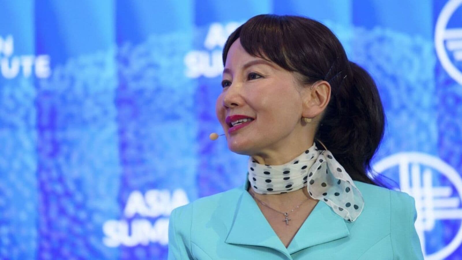 Trip.com CEO See Tailwinds for China Tourism
