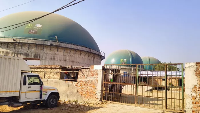 This clean energy project in Delhi would only be made in 2023, and now claims they start in two months, but the road is difficult – Nangli Dairy Biogas Plant Delayed which is expected to start over two months