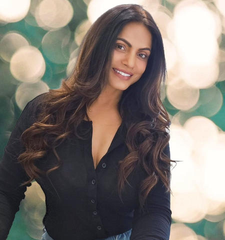 Birthday Special: Bollywood’s first black belt actress Neetu Chandra, a hit of a hit debut film was deeply related to controversies