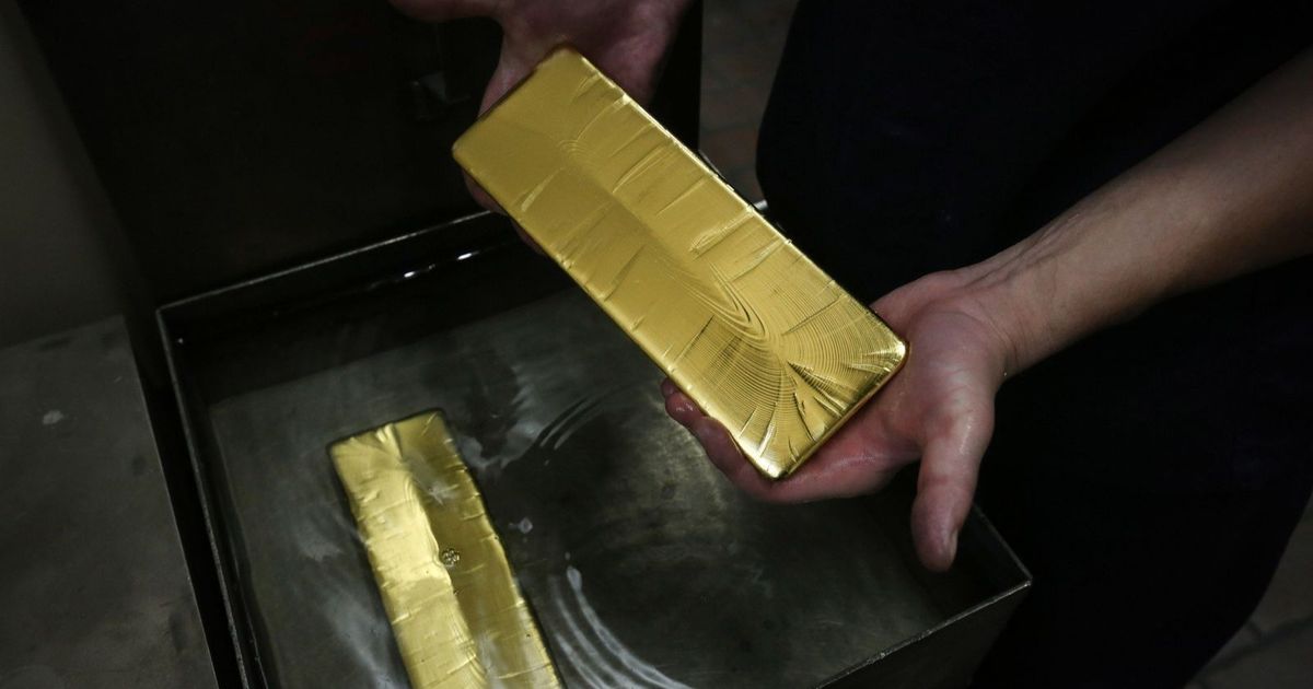 Gold is on its way to the first loss of 3 -week with declining geopolitical tension