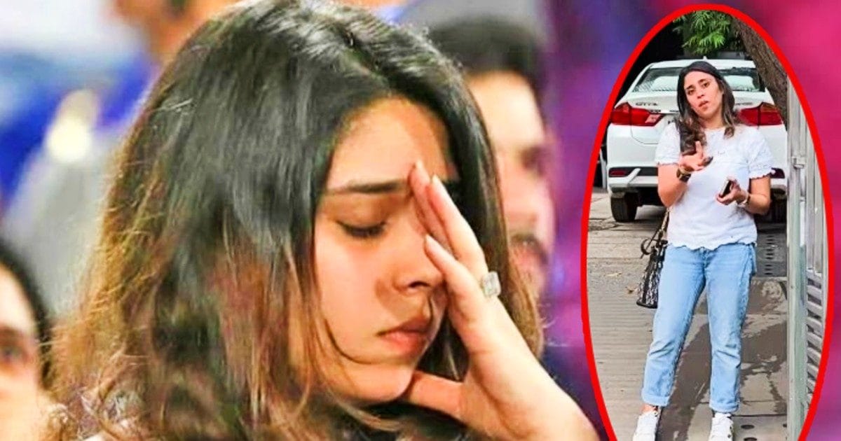 The person came home and chased the wife of Rohit Sharma, took a photo
