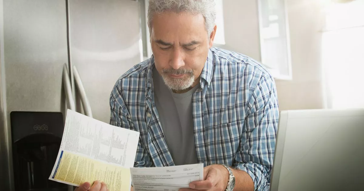 major-substitute-issured-as-dwp-aid-paying-up-to-441-a-month-scrapped-for-glowing