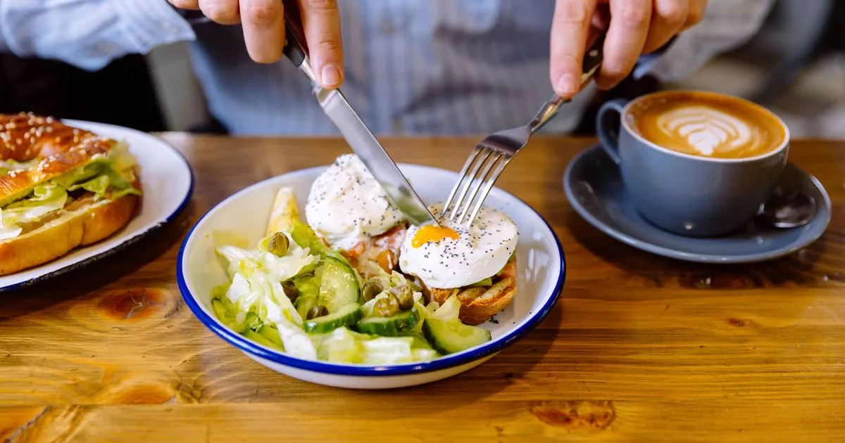 accomplish-ideal-poached-eggs-within-the-air-fryer-every-time-–-it-taks-merely-minutes