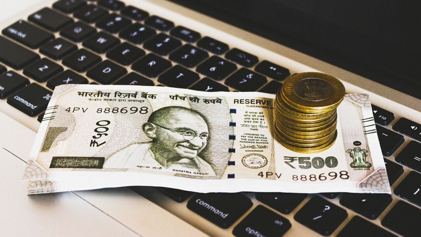 Bank Holiday Today: Are banks open or closed on Saturday 21 June for International Yoga Day 2025? Look here | Mint