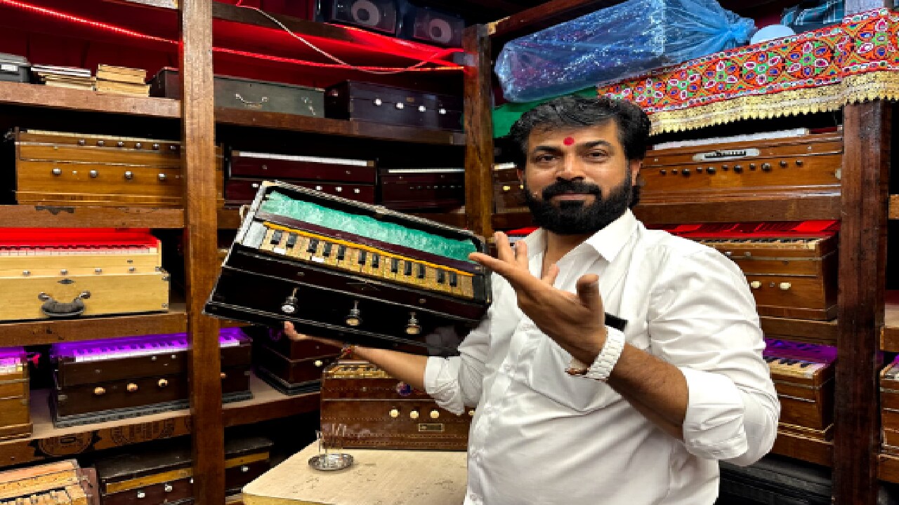 Such a unique temple of the world, where God does not belong to 300 harmonium, is worshiped, but why?
