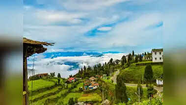 If you also like to travel this place in the country may be perfect