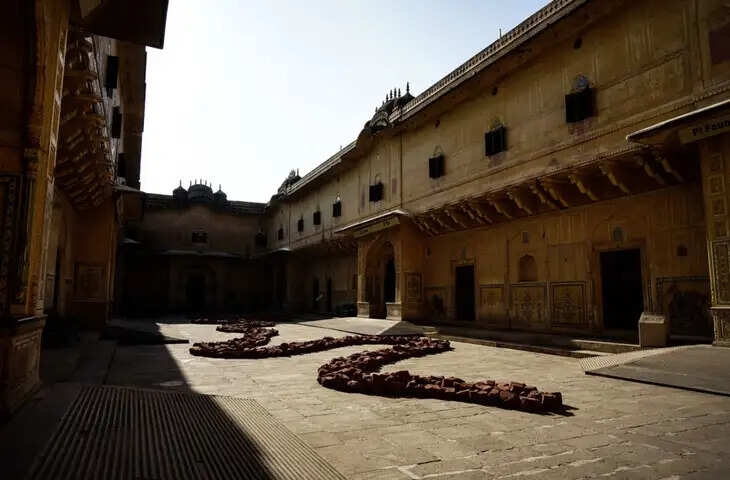 The mysterious secret of the Nahargarh fort, where the horrible incidents start to happen at night, will get stuck in the video to get stuck in the video
