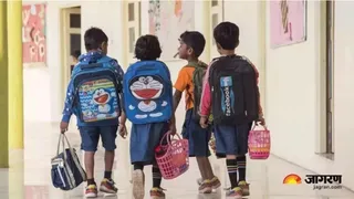 Hindi is taught in the schools of Maharashtra as third language. The rule will apply from this session – Hindi is taught as the third language in line of Maharashtra schools implemented from this session
