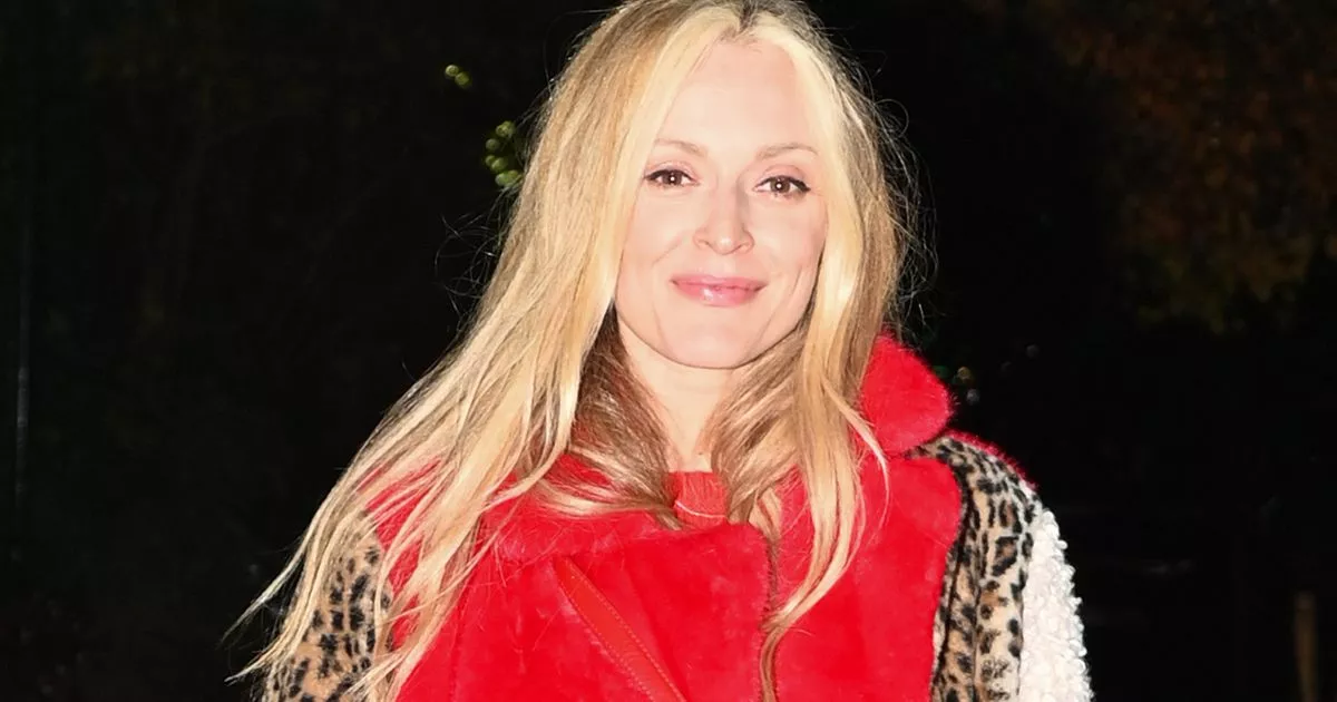 fearne-cotton-shares-injury-that-felt-cherish-‘someone-had-taken-a-lit-match’-to-her-toe