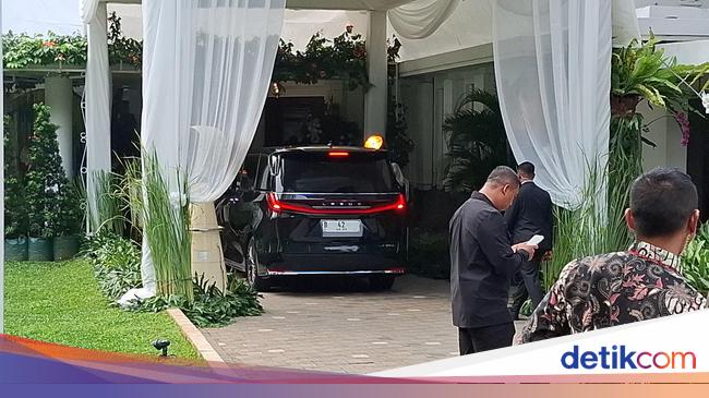 Megawati until Ganjar attended the marriage of Pramono’s children