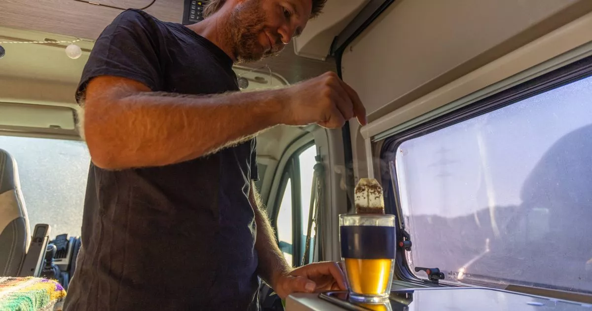 drivers-are-being-urged-to-place-tea-baggage-in-their-car-to-steer-clear-of-2,500-stunning