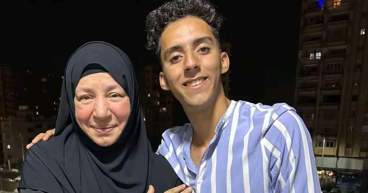 صورة متداولة لعبلة كامل تشعل السوشيال ميديا… فهل هي حقيقية أم من صنع الذكاء الاصطناعي