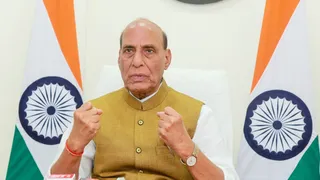 Rajnath Singh: Defense Minister Rajnath, who arrived in China to attend SCO meeting, will be shown to Pakistan -Defense Minister Rajnath responded to attend the SCO meeting
