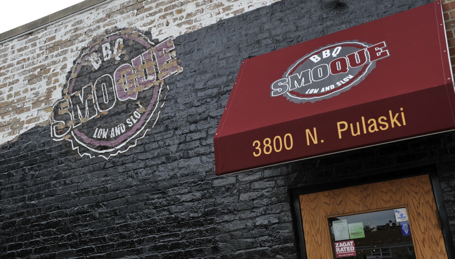 smoque-bbq-recordsdata-trademark-criticism-in-opposition-to-grill-maker-weber