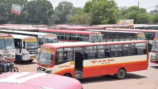 Up News: RM Get Eight Without Ticket -Passenger in Passengers in Roads -Bus, Action on Manager -Operator Reg -Up News RM has eight ticketless passengers found in a bus action of the roads that were decided against driver and conductor