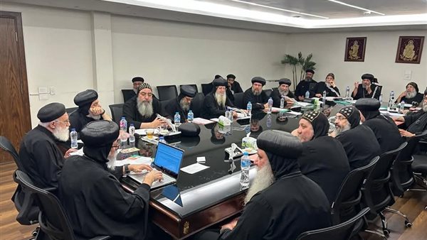 بدء-اجتماعات-المجمع-المقدس-في-الكاتدرائية