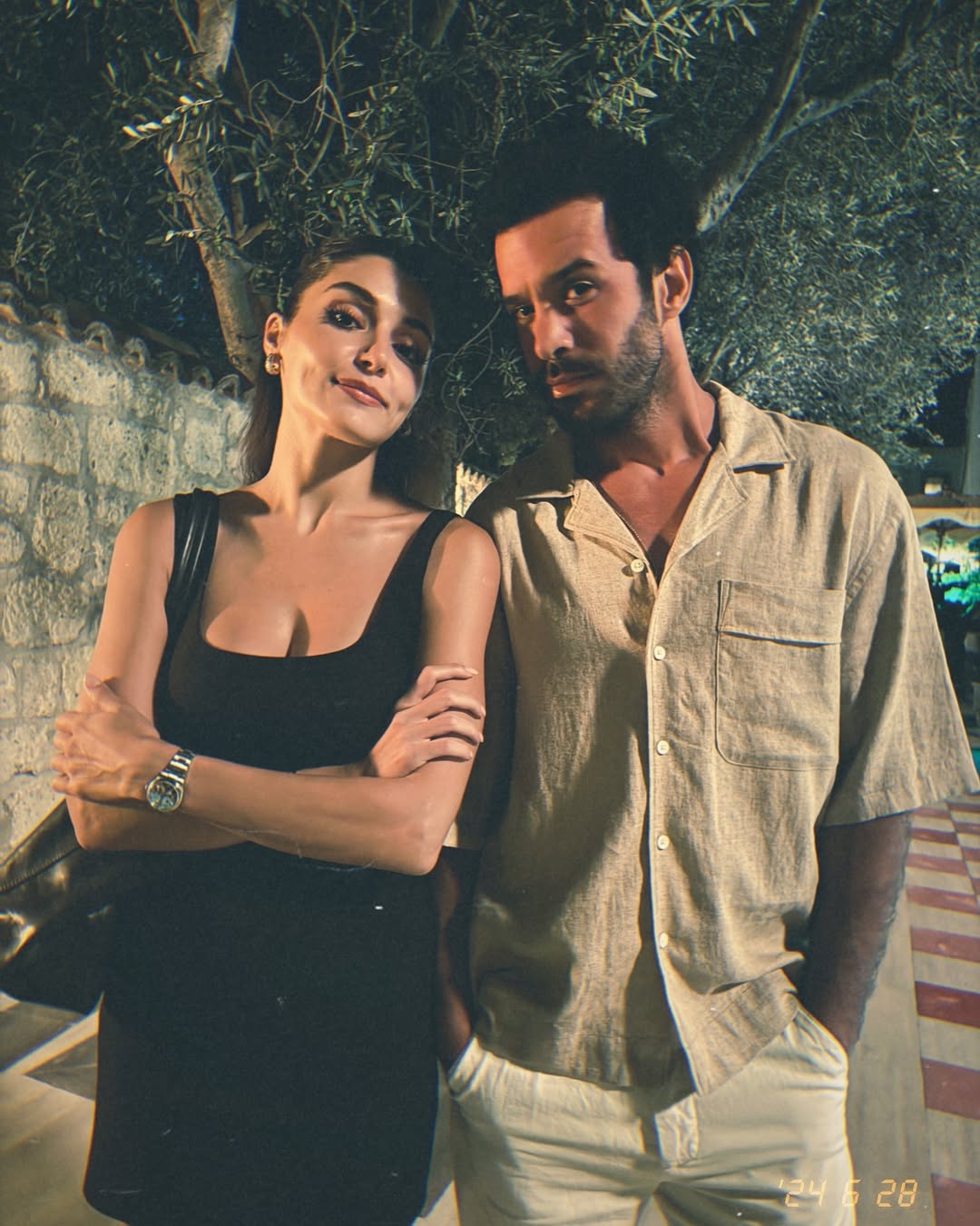 مسلسل “تذكر الحب” يفجر عاصفة من النجاح والغيرة.. هل تقضي المشاهد الرومانسية على زواج…