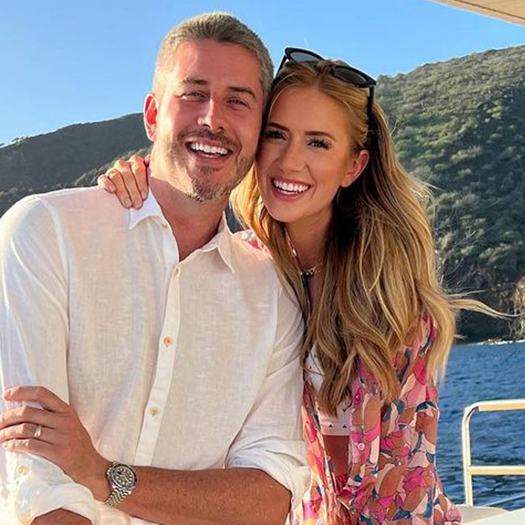Arie Luyendyk Jr., Lauren Burnham on Putting Their Kids on Social Media – ryan
