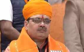 Chief Minister Bhajan Lal Sharma has distributed degrees to students and watched video