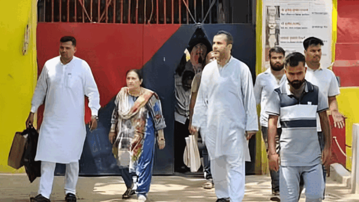 Azam Khan’s health in the Sitapur jail deteriorated, family expressed anxiety, wife Tankeen Fatima emotionally
