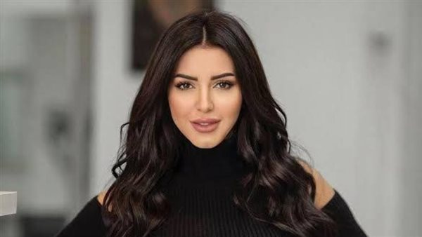 تونسيه-واختها-مطربه-مشهوره.