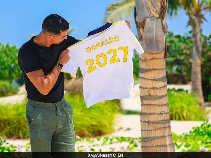 Cristiano Ronaldo’s new Al-Regular contract, Rs 2,000 crore per year, private jet and much more