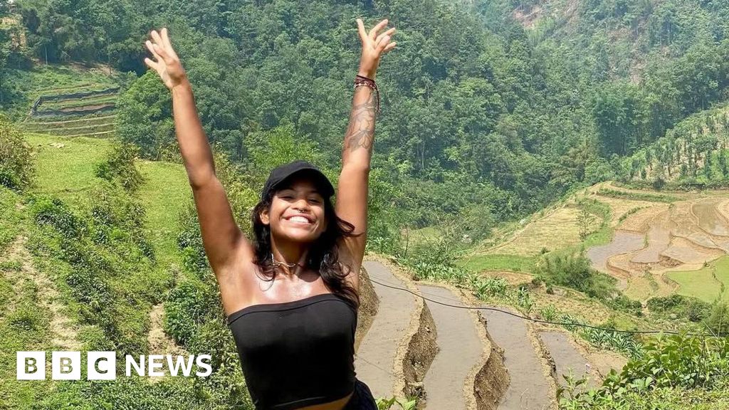 brazilian-vacationer-who-fell-off-indonesian-volcano-realized-ineffective