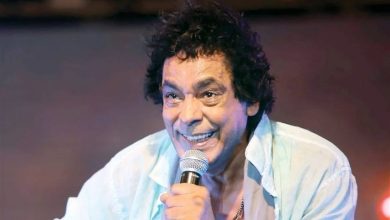 “ملامحنا”.-محمد-منير-يفاجئ-جمهوره-بأولى-أغاني-ألبومه-الجديديcing